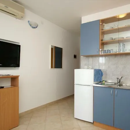 Studio 2721a * Tučepi